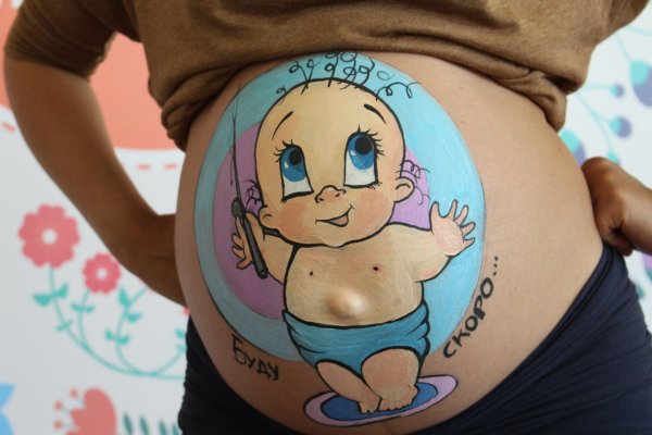 Рисунки на животе