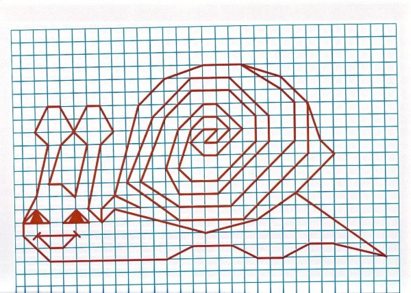 Геометрические узоры в тетради