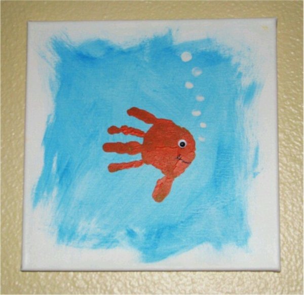 Рисование ладошками рыб для детей