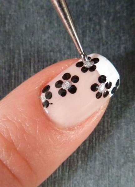 Водный маникюр с гель лаком