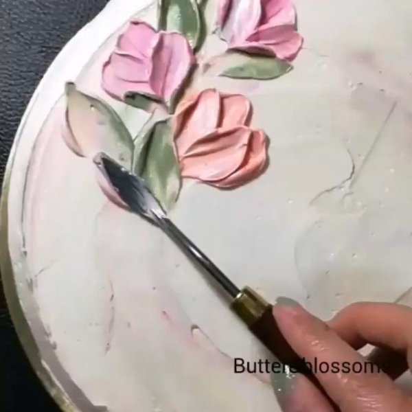 Цветы мастихином на торте