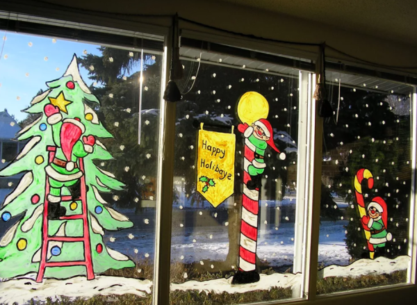 Новогодние рисунки на окнах
