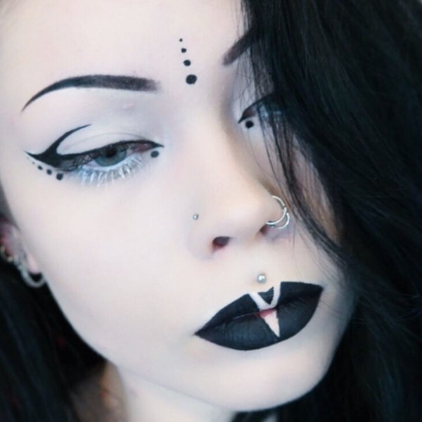 Кошачий макияж