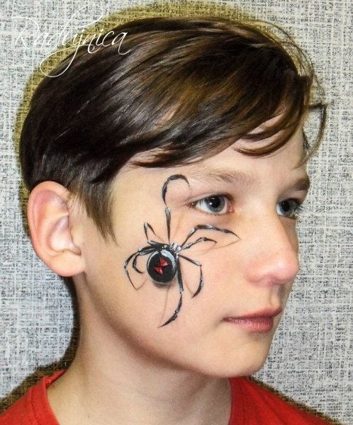 Аквагрим паук на лице