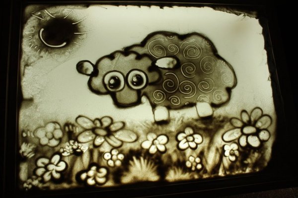 Рисование песком на световых столах