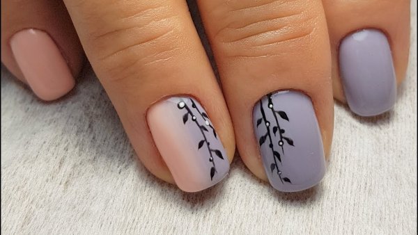Лёгкий маникюр на короткие ногти