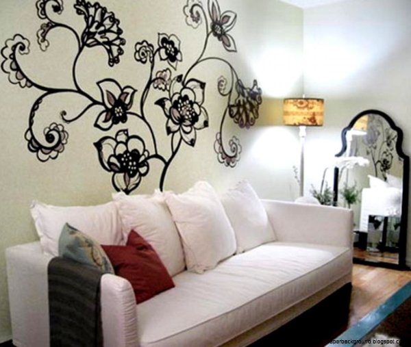 Разрисовка стены в зале квартиры