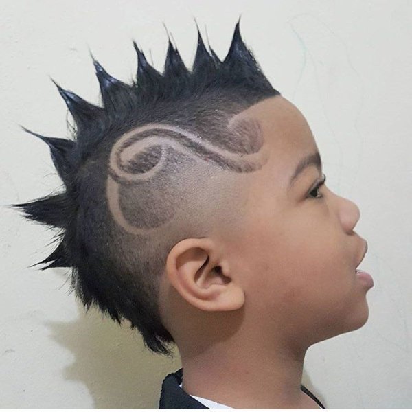 Стрижка для мальчика ящерица