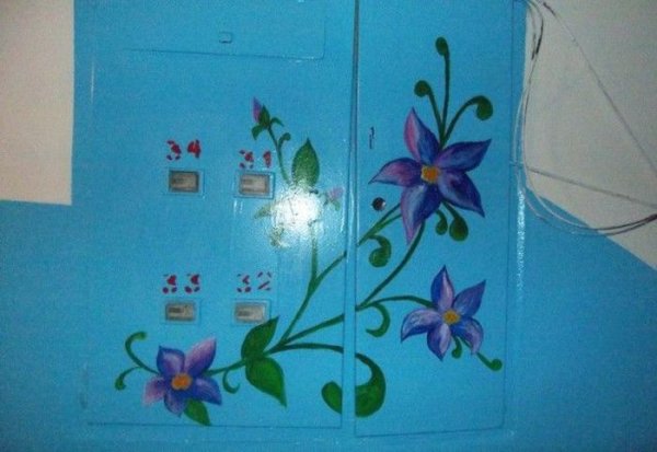 Украсить подъезд