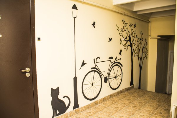 Украсить подъезд