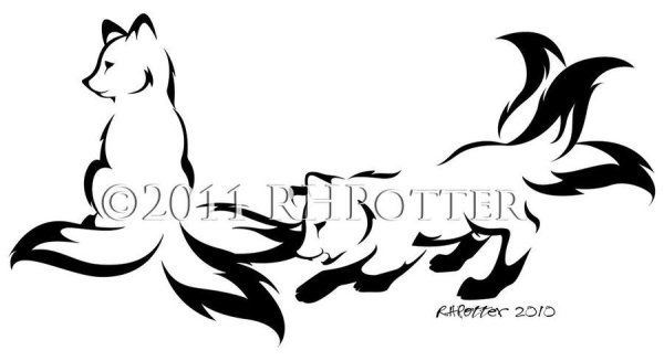 Кицунэ черная лиса