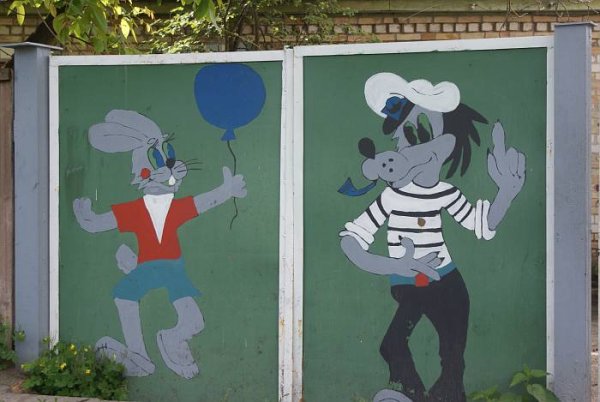 Художественная роспись на воротах