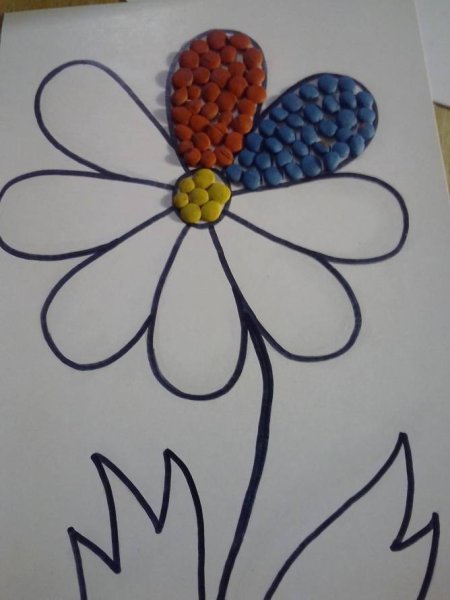 Пластилин на картоне