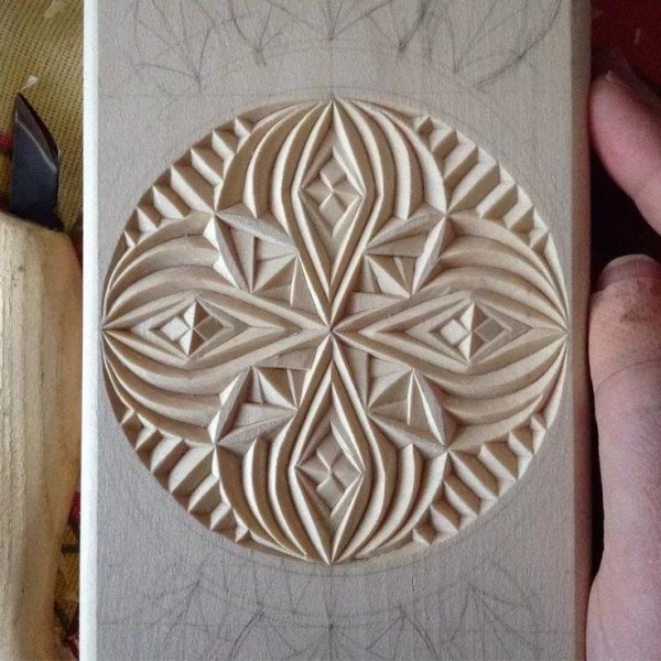 Вырезание по дереву