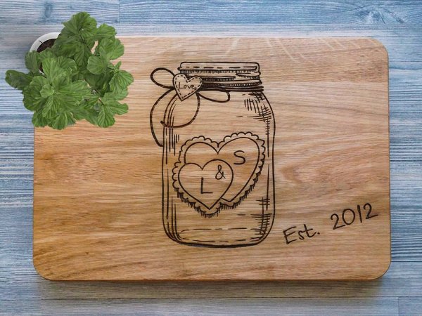 Разделочная доска с элементами выжигания