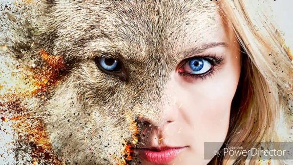 Девочка со взглядом волчицы