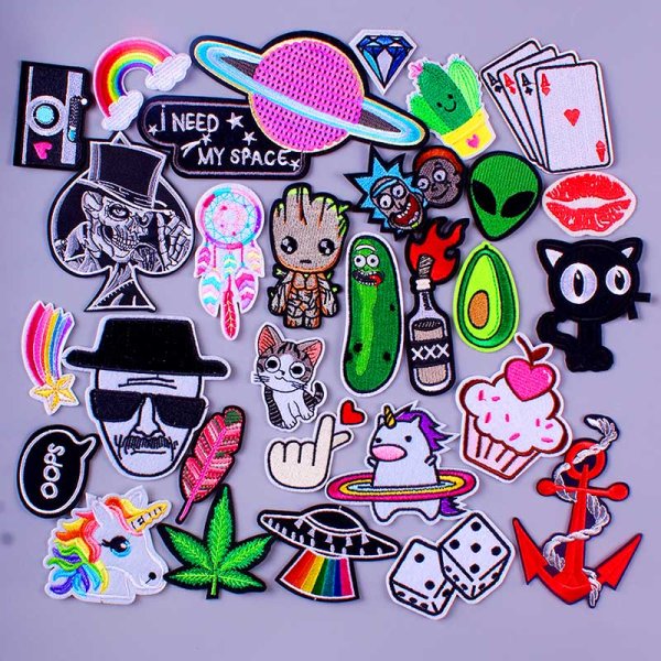 Наклейки черно белые