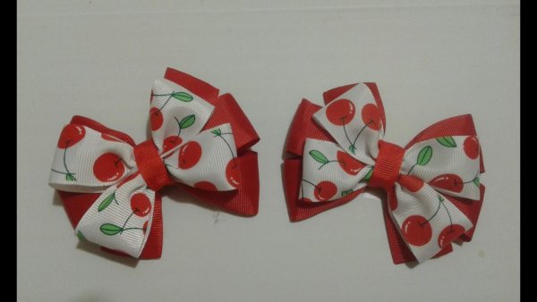 Бантики с репсовой ленты 2.5