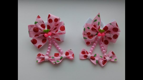 Бантики канзаши из репсовых лент с рисунком