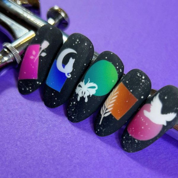 Дерзкий маникюр на длинные ногти