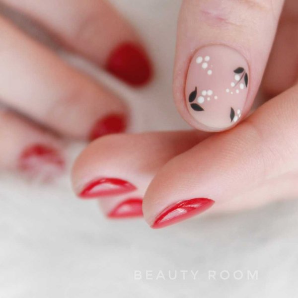 Маникюр на маленькие ногти