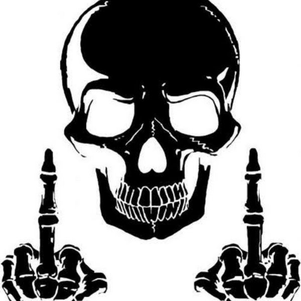 Черно белое изображение черепа