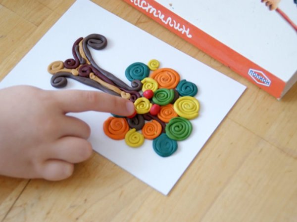 Лепим из пластилина с детьми
