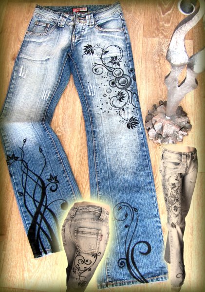 Краски для рисования на джинсовой ткани
