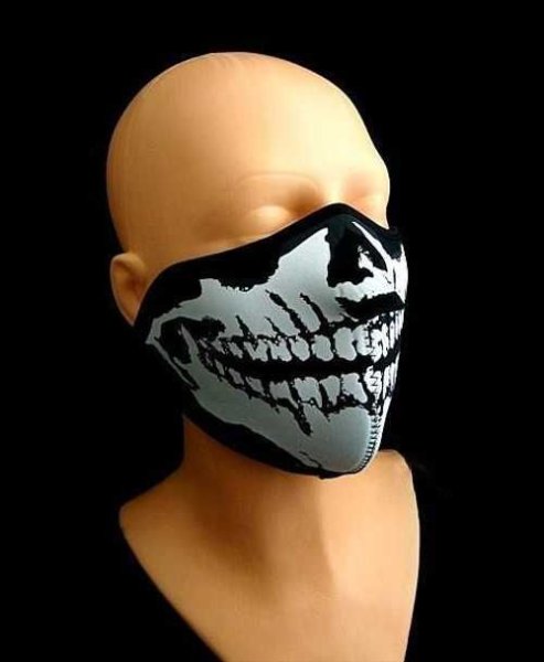 Защитная маска.череп