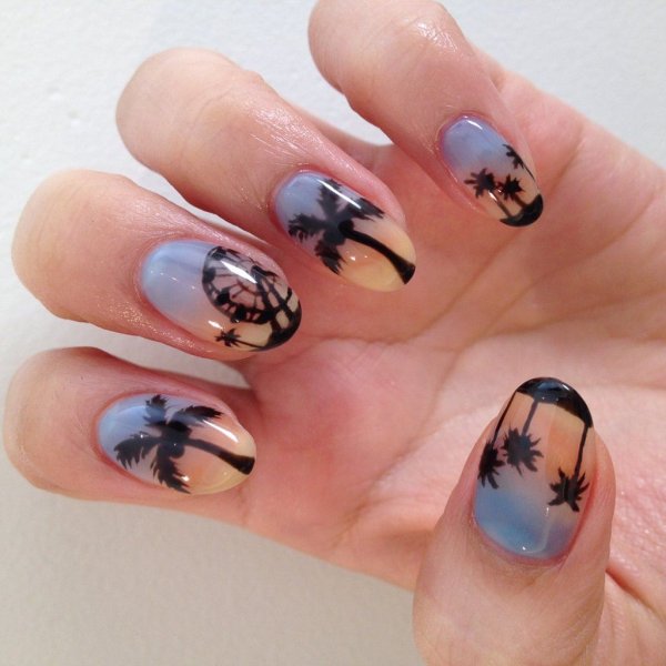 Маникюр на квадратные ногти молодежные