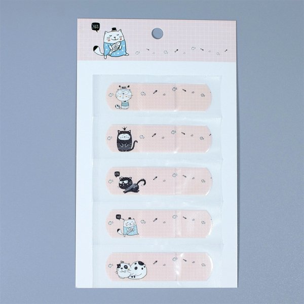 Лейкопластырь с котиками