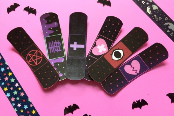 Красивые пластыри