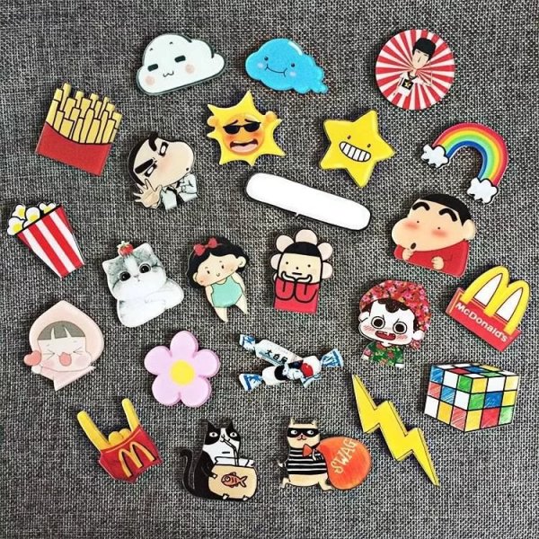 Классные значки на рюкзак