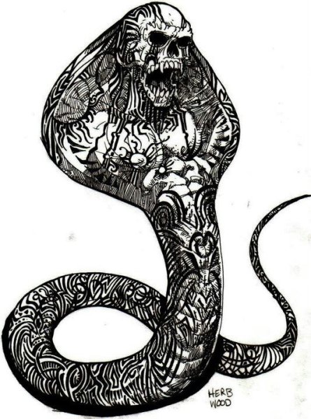 Костяная змея тату