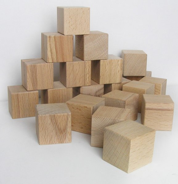 Детские кубики деревянные