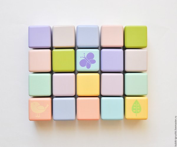 Кубики деревянные цветные
