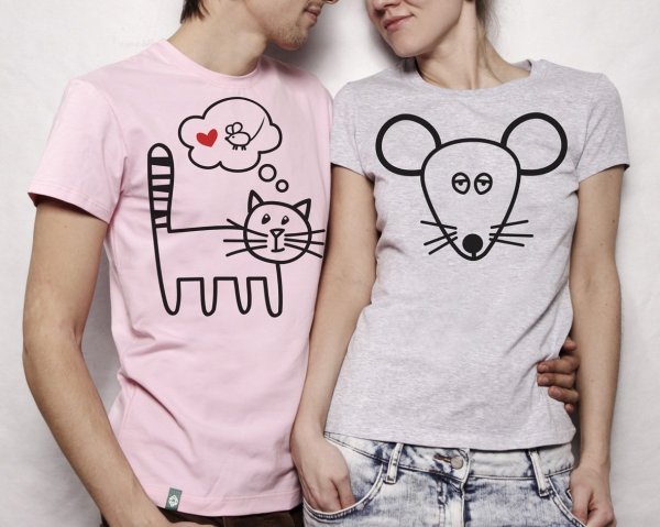 Парные футболки для подруг