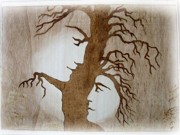 Выжженное дерево