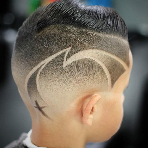 Детские стрижки с узорами