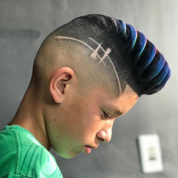 Стрижки для мальчиков с полосками