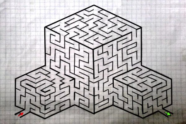 Объемные фигуры на клетчатой бумаге