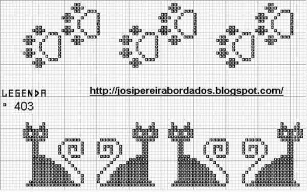 Монохромная вышивка кот