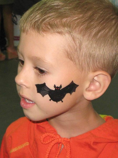 Летучая мышь аквагрим для детей