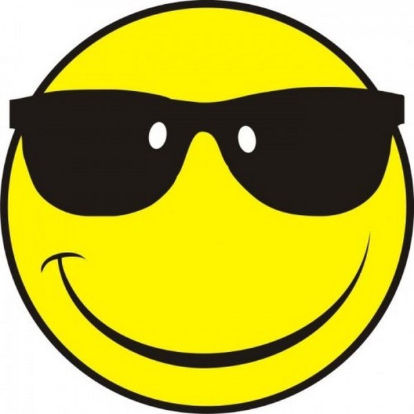 Смайл в черных очках
