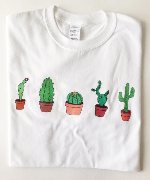 Кактус вышивка на футболке