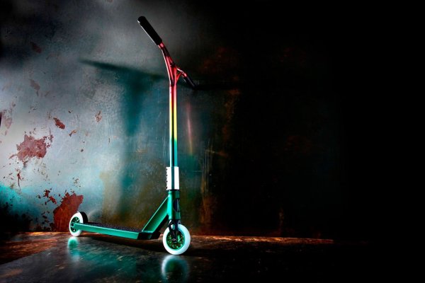 Арты с самокатом