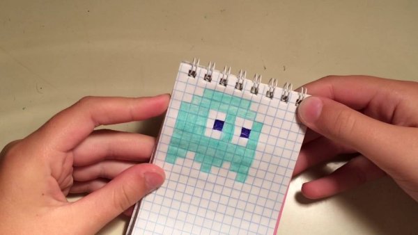 Рисунки по клеточкам в блокнотике