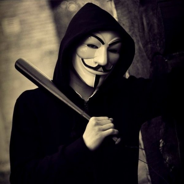 Хакер в маске Гая Фокса