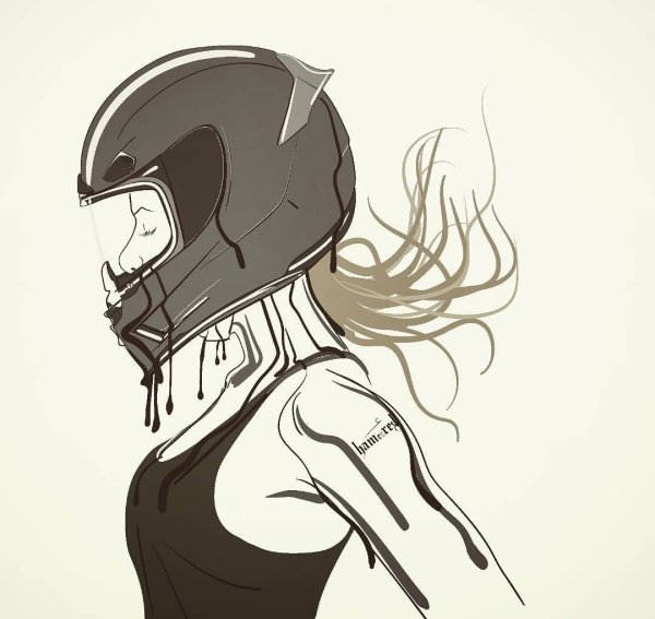 Девушка в шлеме арт