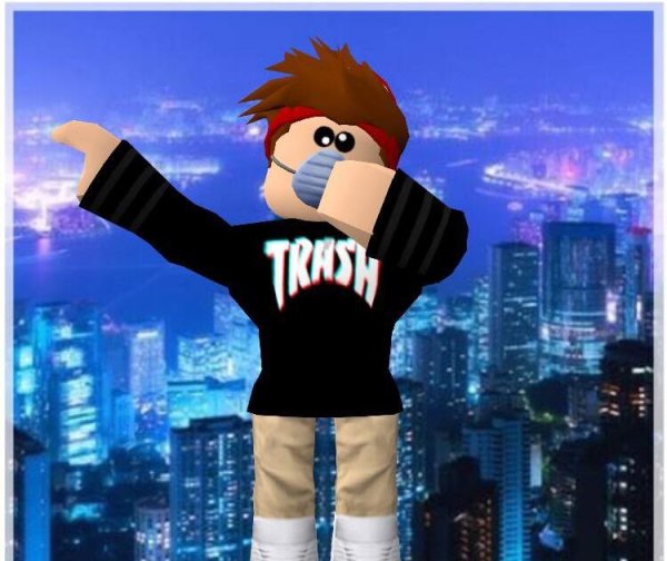 Мальчик в РОБЛОКСЕ